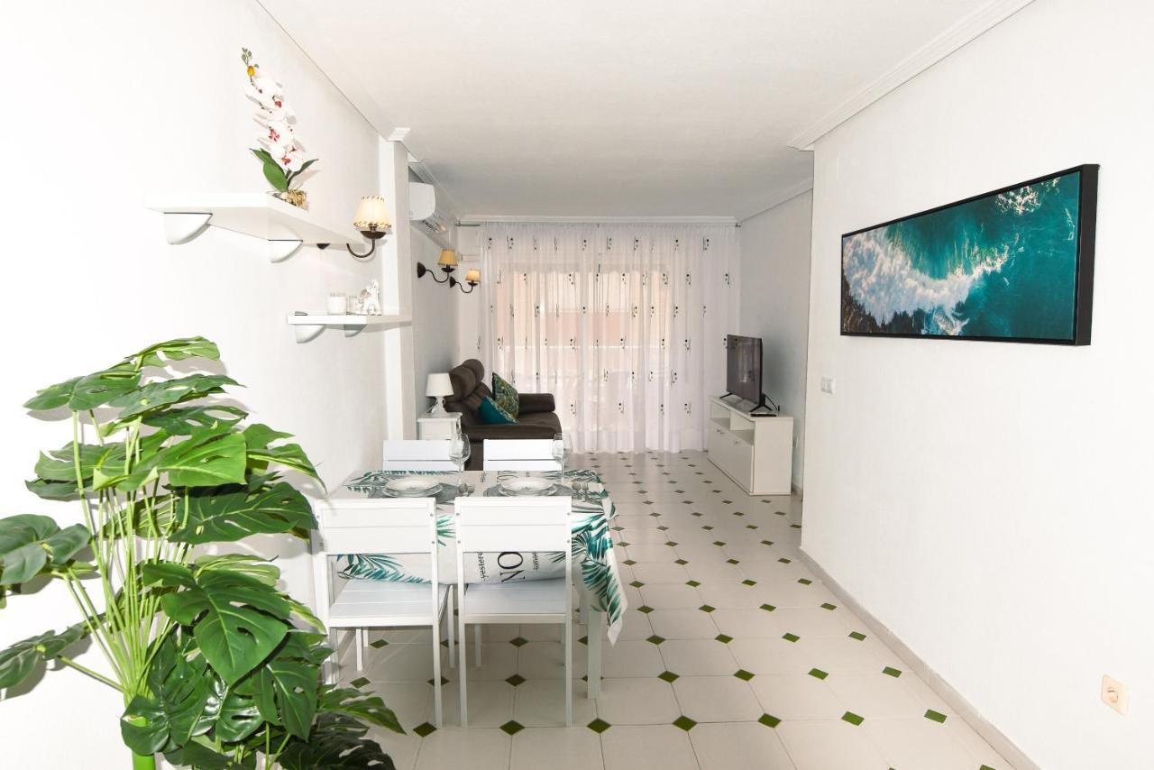 Apartamento Sol Y Playa Apartment ตอร์เรเวียคา ภายนอก รูปภาพ