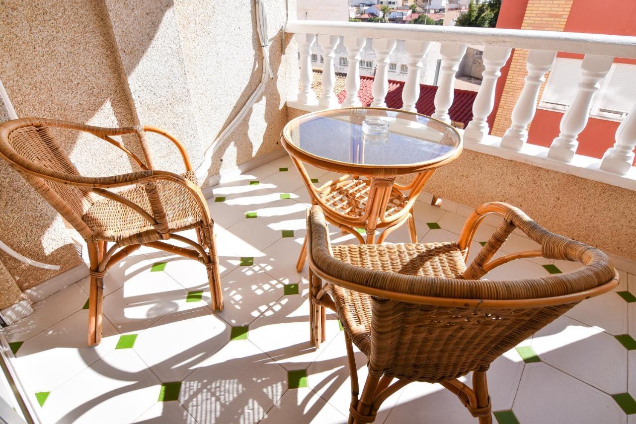 Apartamento Sol Y Playa Apartment ตอร์เรเวียคา ภายนอก รูปภาพ